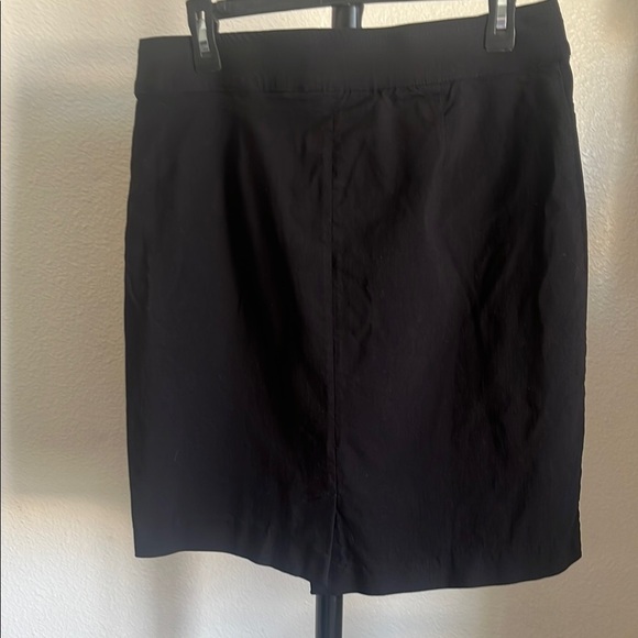 Black Mini Pencil Skirt for Work - Picture 3 of 5